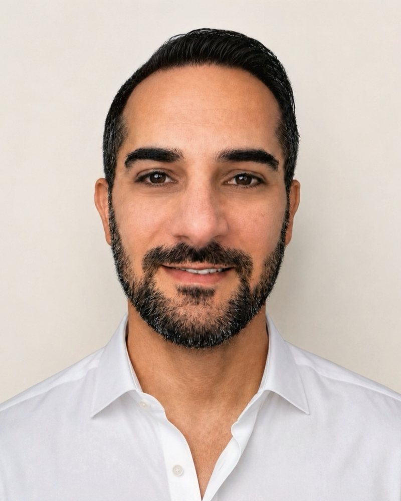 Portrait of Karim Mneimneh
